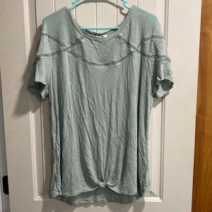 Maurice’s XL Shirt